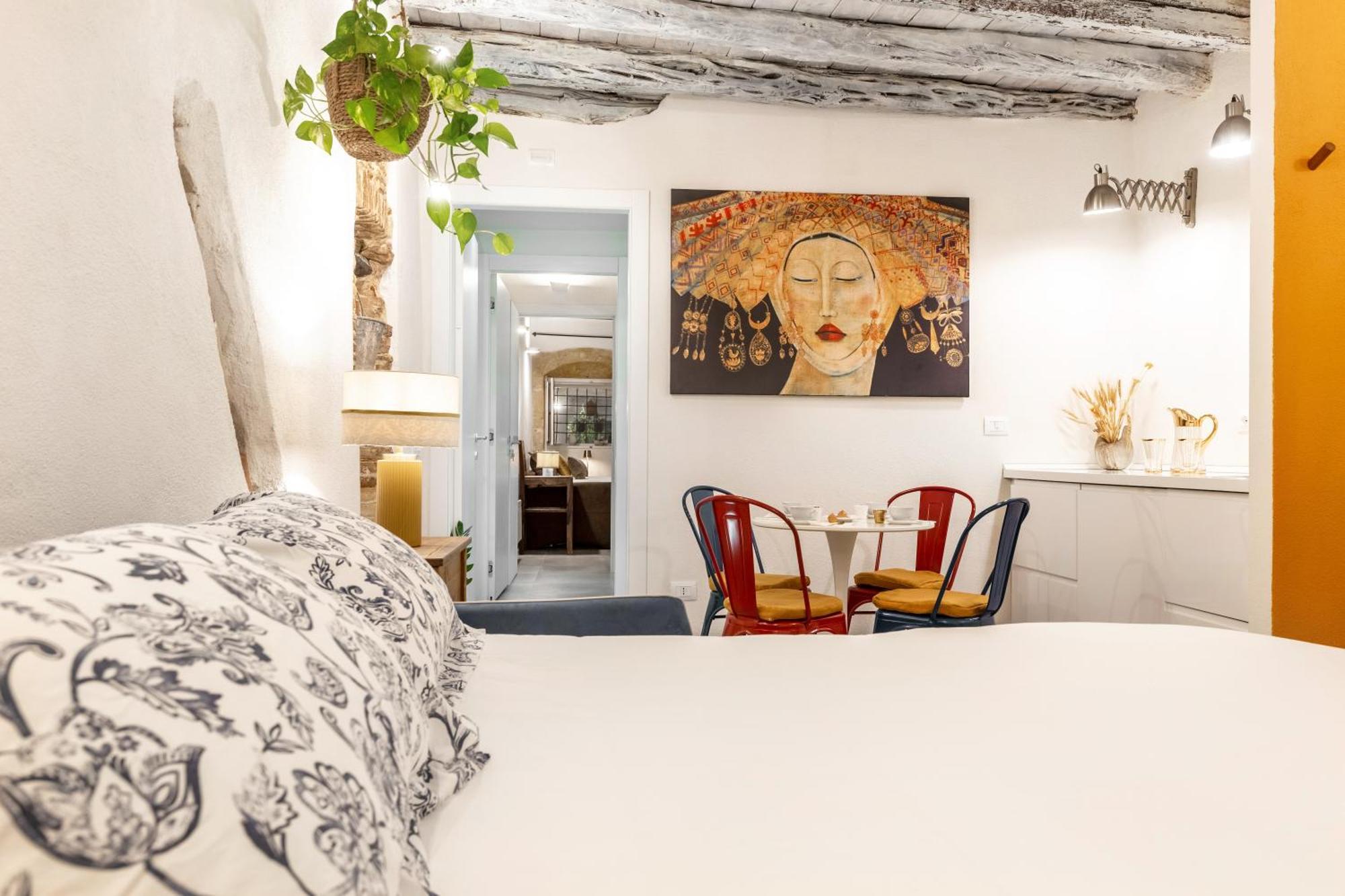 Elegante Nel Centro Storico Di Appartamento