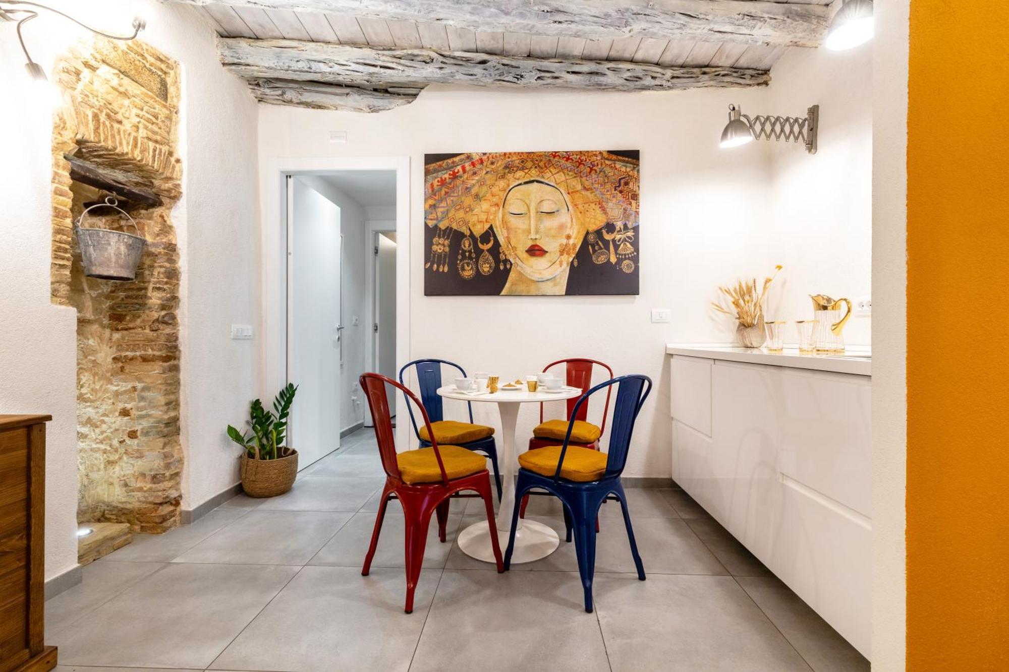 Elegante Dimora Nel Centro Storico Di * Cagliari